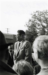 Image description is not available for 1967.070
